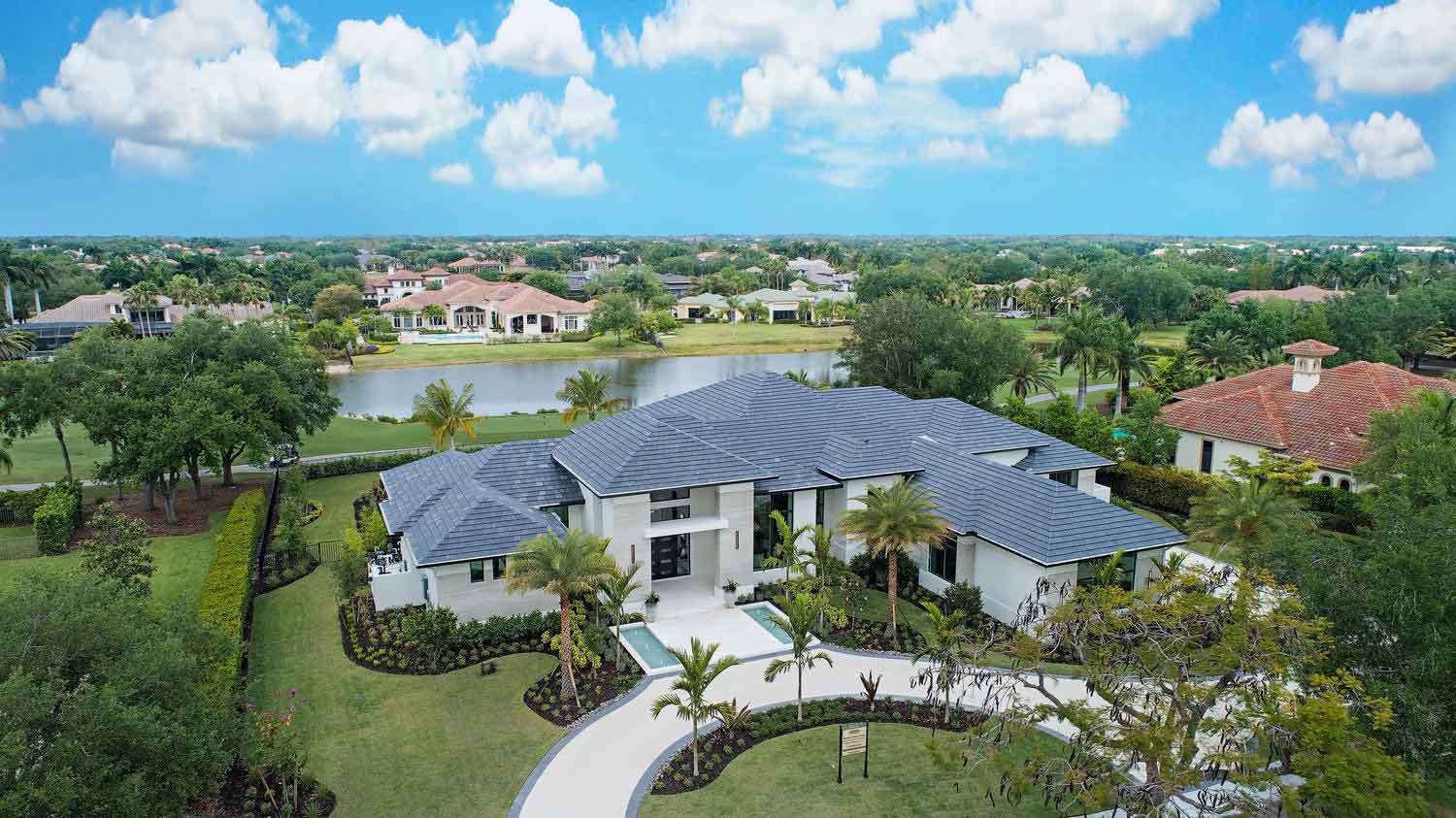 Laurène, Diamond Custom Homes’ latest estate model in Quail West Golf & Country Club.