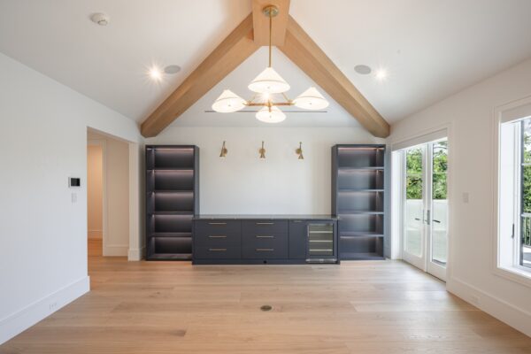 12Indian_Pipe_Home_build_