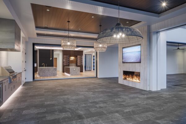 17Indian_Pipe_Home_build_