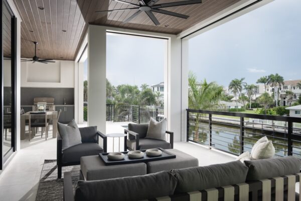 141-Channel-Outdoor Living 2 Large